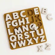 Alfabet puzzel groot in beeld